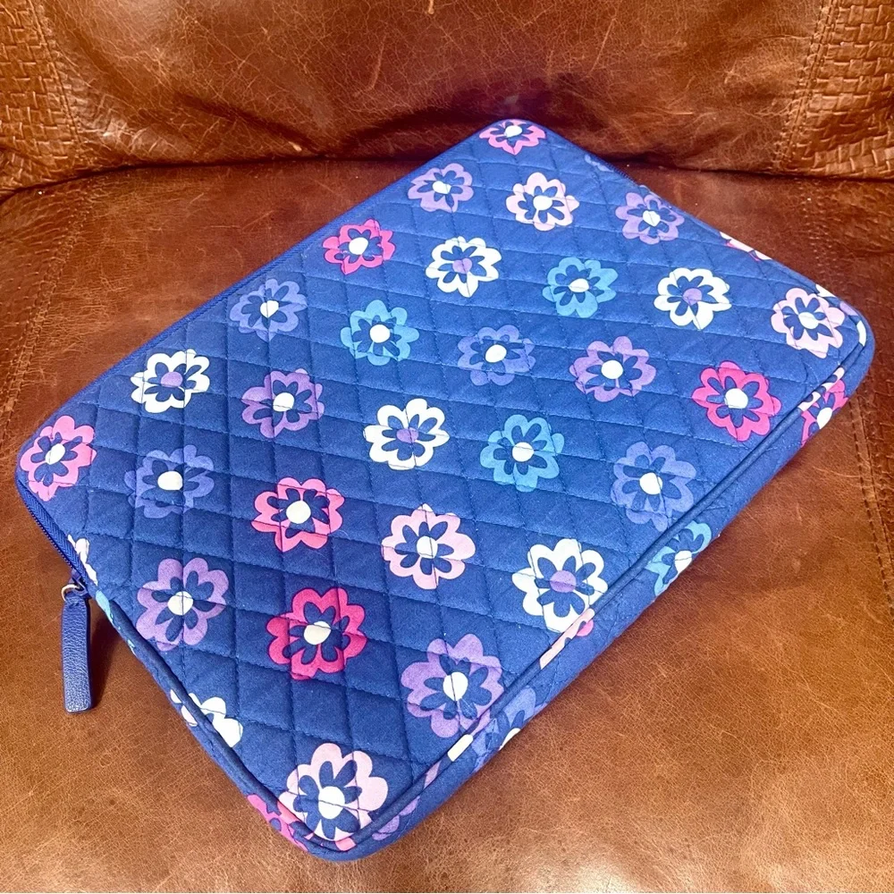 Vera Bradley New Without Tags Royal Blue Floral Print iPad & Laptop Case